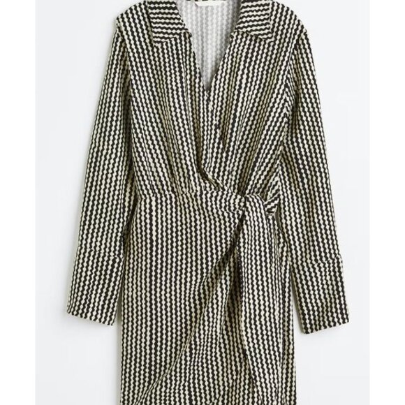H&M Wrap Shirt Dress Size Small Long Sleeve Wavy Pattern Career Business Casual - Picture 1 of 9